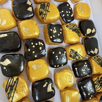 Valley Donuts - Black and gold - Donuts Near Me - Gonzales, California Valley Donuts - Black and gold - Donuts Near Me - Gonzales, California