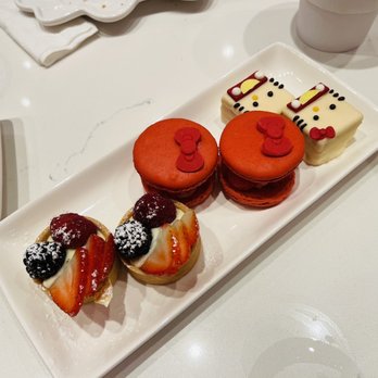 Hello Kitty Cafe - Desserts - Cafes Near Me - Irvine, California