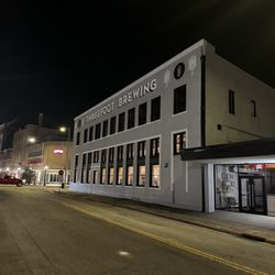 Threefoot Brewing - Outside walking in
