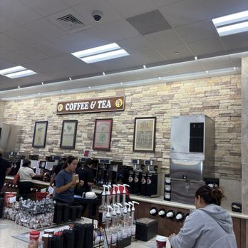 Buc-ee’s - Gas Stations Near Me - Goodyear, Arizona