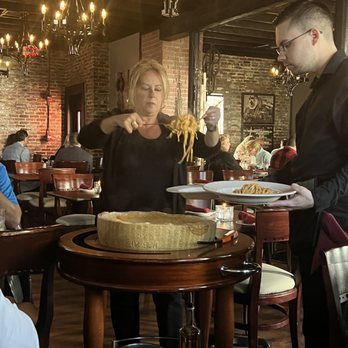 Mare E Monti - Italian Near Me - Worcester, Massachusetts
