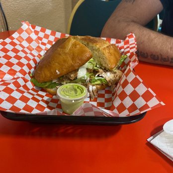 Birotes Tortas Ahogadas - Mexican Near Me - San Antonio, Texas