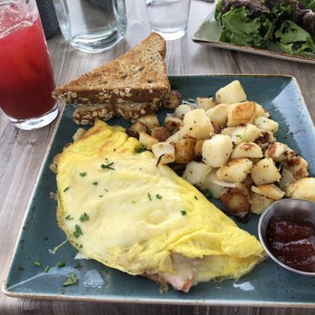 First Watch - Ham and Gruyere omelette and some juice mix with beet juice. - Breakfast & Brunch Near Me - Shelby Township, Michigan First Watch - Ham and Gruyere omelette and some juice mix with beet juice. - Breakfast & Brunch Near Me - Shelby Township, Michigan