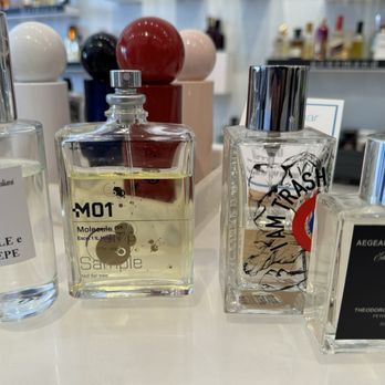 Scent Bar Hollywood - Cosmetics & Beauty Supply Near Me - Los Angeles, California