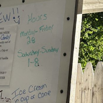 Buck's Soft Serve - New expanded hours! - Ice Cream & Frozen Yogurt Near Me - Woodstock, Connecticut Buck's Soft Serve - New expanded hours! - Ice Cream & Frozen Yogurt Near Me - Woodstock, Connecticut