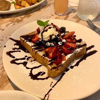 Toast Kitchen & Bar - House French Toast - Breakfast & Brunch Near Me - Brea, California Toast Kitchen & Bar - House French Toast - Breakfast & Brunch Near Me - Brea, California