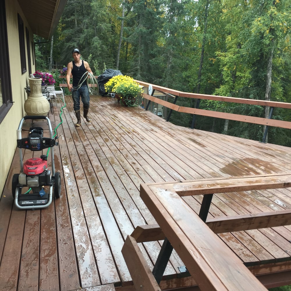 Slide of R & M Roofing