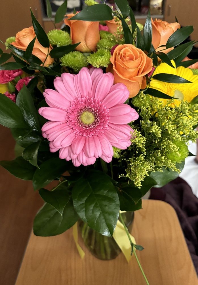 COMMACK FLORIST Updated August 2024 31 Photos & 27 Reviews 6572