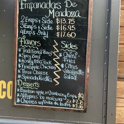 Empanadas de Mendoza - Menu