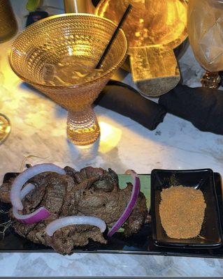 Zanzi Bar Cuisine & Lounge by null