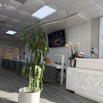 Luxe's Nails & Spa - Nail Salons Near Me - Fremont, California Luxe's Nails & Spa - Nail Salons Near Me - Fremont, California