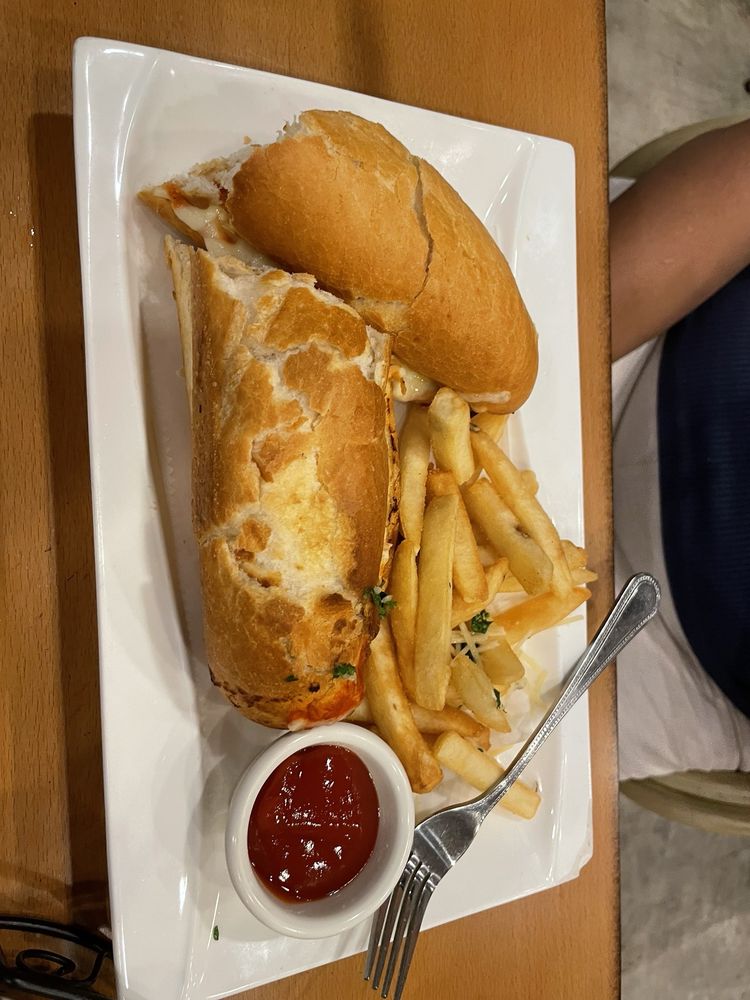 ROCCO’S ITALIAN KITCHEN Updated October 2024 20 Photos & 25 Reviews