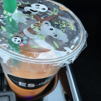 ES tea - Thai milk tea - Shaved Ice Near Me - Simi Valley, California