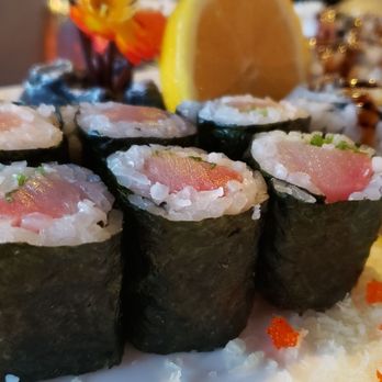 JP's House - Yellowtail roll - Sushi Bars Near Me - Gastonia, North Carolina JP's House - Yellowtail roll - Sushi Bars Near Me - Gastonia, North Carolina