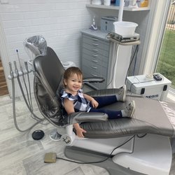 Grateful Dental - Jeffrey Wittmus S,DDS - Fiona is all smiles for her first dental visit!