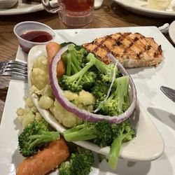 Colton's Steakhouse - Grilled Salmon and vegetables