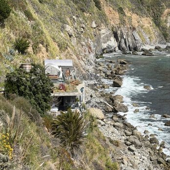 Esalen Institute - Adult Education Near Me - Big Sur, California Esalen Institute - Adult Education Near Me - Big Sur, California