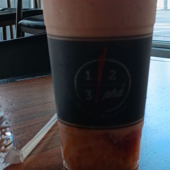 123 Pho - Strawberry mango smoothie - Vietnamese Near Me - Long Beach, California 123 Pho - Strawberry mango smoothie - Vietnamese Near Me - Long Beach, California