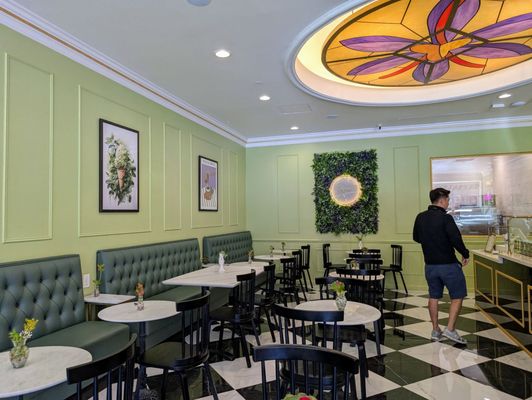 Petals Creamery by null