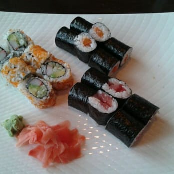 Kyoto - 3 roll lunch special: Tuna, Salmon and California rolls - Japanese Near Me - Amherst, New York Kyoto - 3 roll lunch special: Tuna, Salmon and California rolls - Japanese Near Me - Amherst, New York