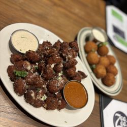 Zee Zee's - Nashville hot cheese curds