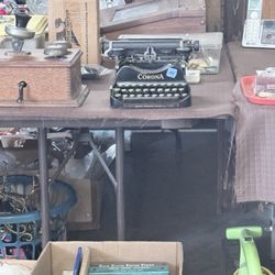 Hinson's Auction House - Preparing for next weeks auction.