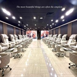 Mimosas Nail Bar