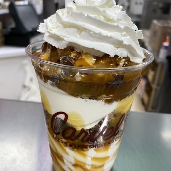 Carvel - Snickers Dasher - Ice Cream & Frozen Yogurt Near Me - Port Washington, New York