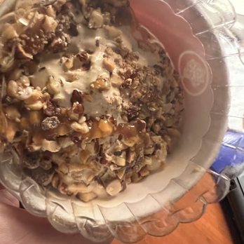 Cold Stone Creamery - Missing large portion - Ice Cream & Frozen Yogurt Near Me - Greensboro, North Carolina Cold Stone Creamery - Missing large portion - Ice Cream & Frozen Yogurt Near Me - Greensboro, North Carolina