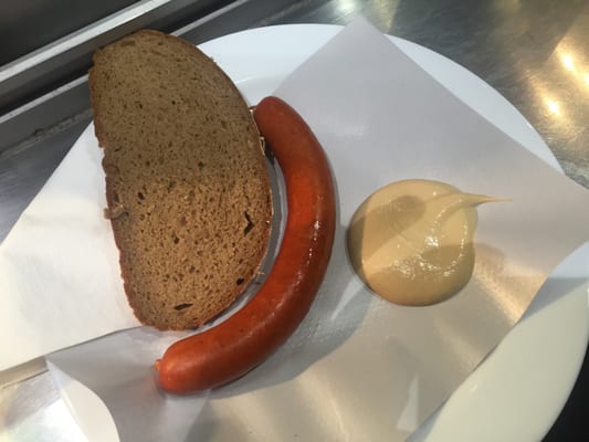 Leo's Sausage Stand by null