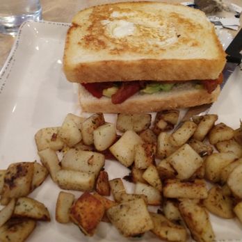 Chicken Run - Egg in toast sandwich! - Breakfast & Brunch Near Me - Lubbock, Texas
