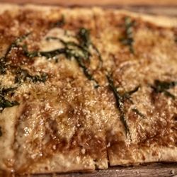 Raindancer Steakhouse - Margherita Flatbread (HH menu)