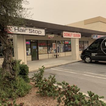 Donut Queen - Outside of donut queen, located in shopping center. - Donuts Near Me - San Dimas, California