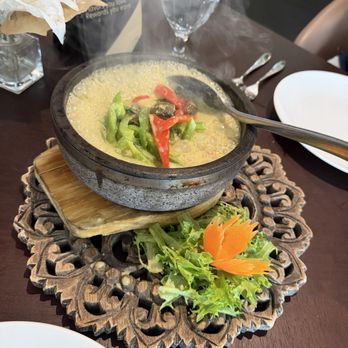 Noi Thai Cuisine - Green Curry Beef** (Flat Iron Steak) AMAZING! - Thai Near Me - Honolulu, Hawaii Noi Thai Cuisine - Green Curry Beef** (Flat Iron Steak) AMAZING! - Thai Near Me - Honolulu, Hawaii