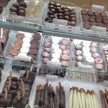 Kilwins Ice Cream - Chocolate - Fudge - Chocolatiers & Shops Near Me - San Antonio, Texas Kilwins Ice Cream - Chocolate - Fudge - Chocolatiers & Shops Near Me - San Antonio, Texas