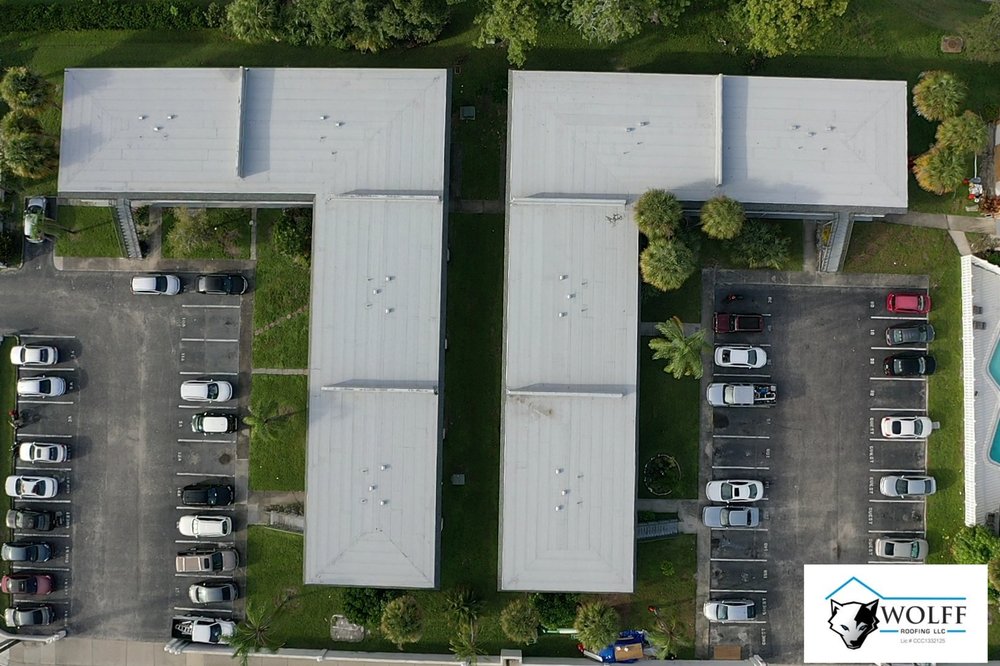 Slide of Wolff Roofing