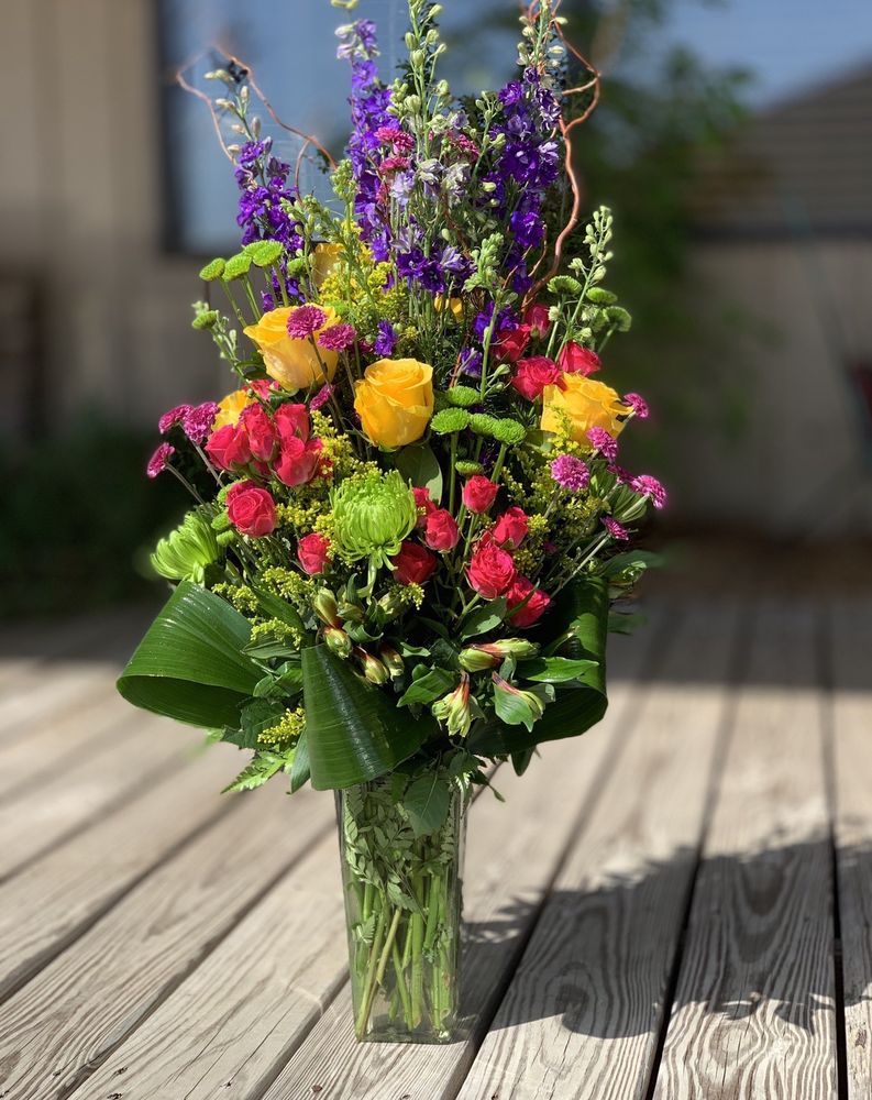 THE BOONEDOX FLORIST & GIFTS Updated October 2024 11 Photos 3084