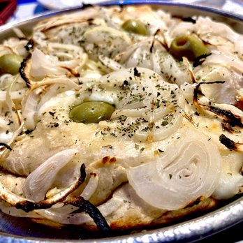 Banchero - a pizza with onions and olives - Pizza Near Me - Miami Beach, Florida