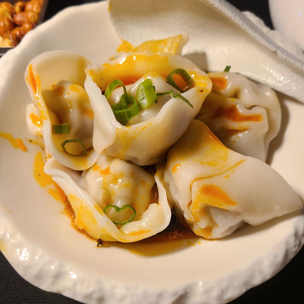 Fan Szechuan - 6 Piece Wonton in Spicy Chili Sauce - Szechuan Near Me - New York, New York Fan Szechuan - 6 Piece Wonton in Spicy Chili Sauce - Szechuan Near Me - New York, New York