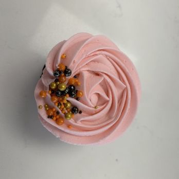 Hello Cupcake Bakery - Cupcakes Near Me - Lafayette, Louisiana Hello Cupcake Bakery - Cupcakes Near Me - Lafayette, Louisiana