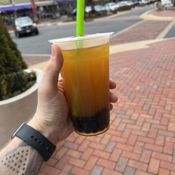 Bubbleology - Mango Fruit Tea - Bubble Tea Near Me - Leesburg, Virginia