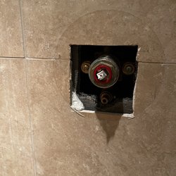 The Enclave at Snowmass - Broken shower