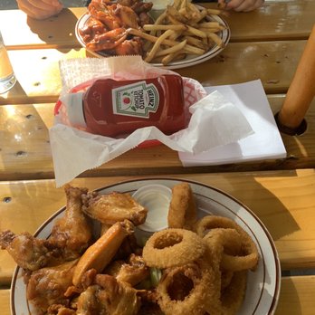 Buff's Pub - Honey Hot Wings - American Near Me - Newton, Massachusetts