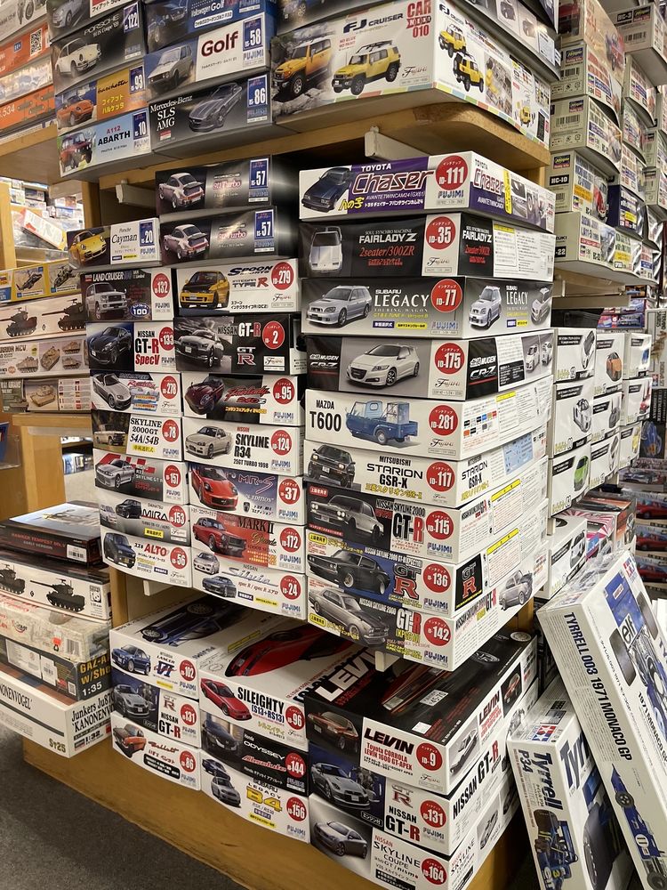 burbank house of hobbies