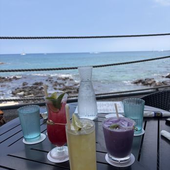 On The Rocks - Bars Near Me - Kailua-Kona, Hawaii On The Rocks - Bars Near Me - Kailua-Kona, Hawaii