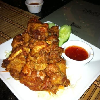 Maile's Thai Bistro - Thai spiced fried chicken - Thai Near Me - Honolulu, Hawaii