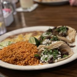 Rodrigo's Mexican Grill - Street Tacos!