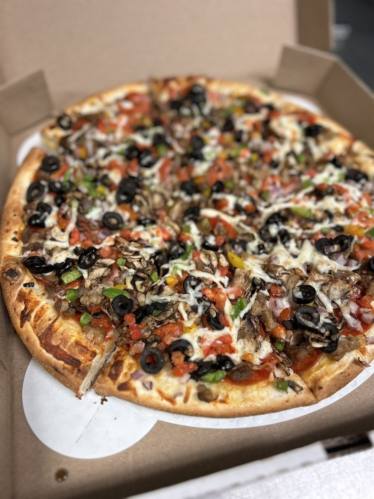 Food from Granite Mountain Pizza Company