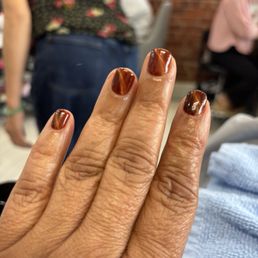 Gel manicure