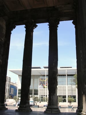 Maison Carrée by null